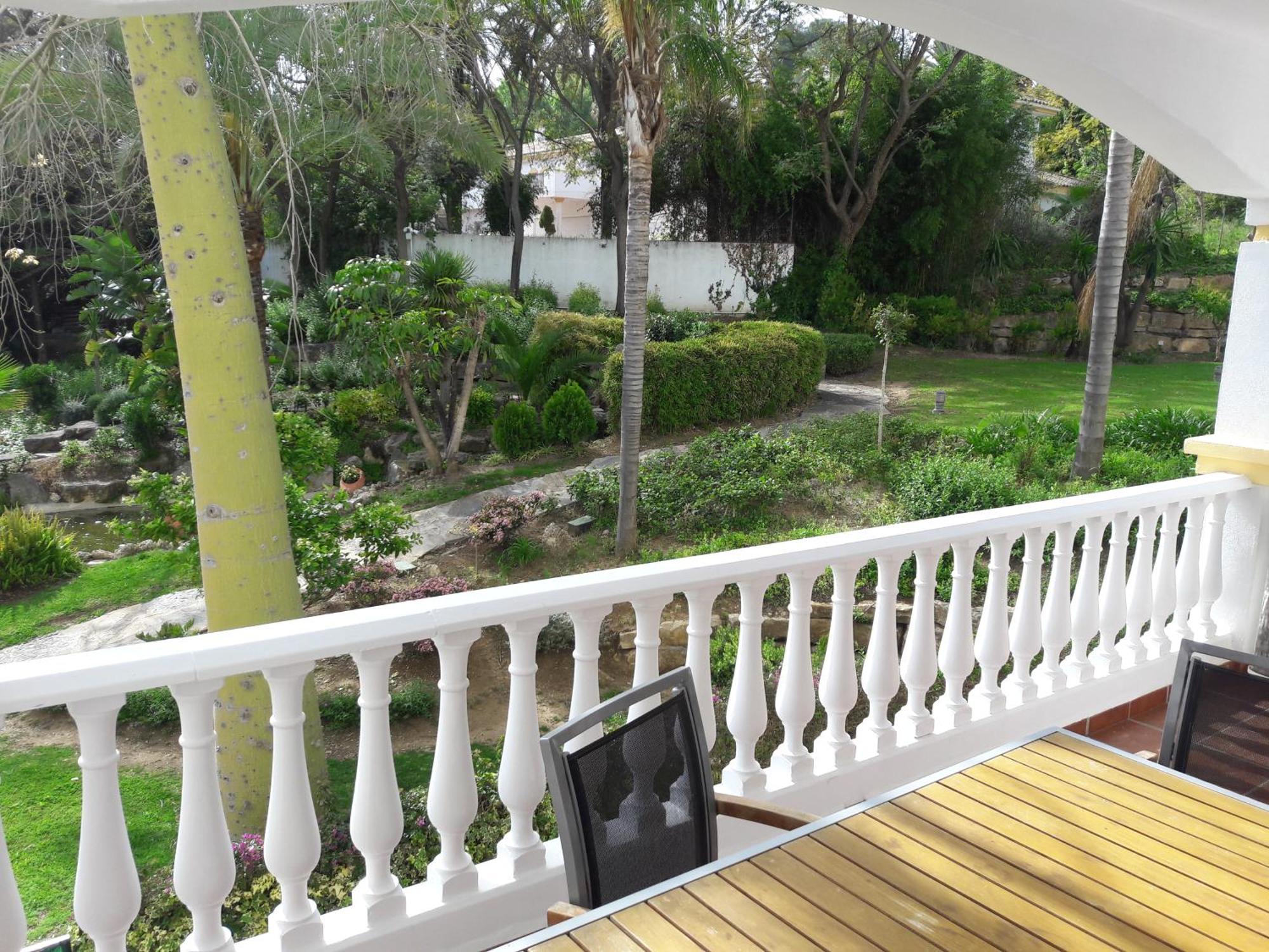 Chez Migs & Luci. Marbella. Milla De Oro. Golden Mille Apartment Exterior photo
